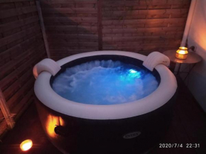 Maison Climatisée avec Spa d'avril à fin septembre